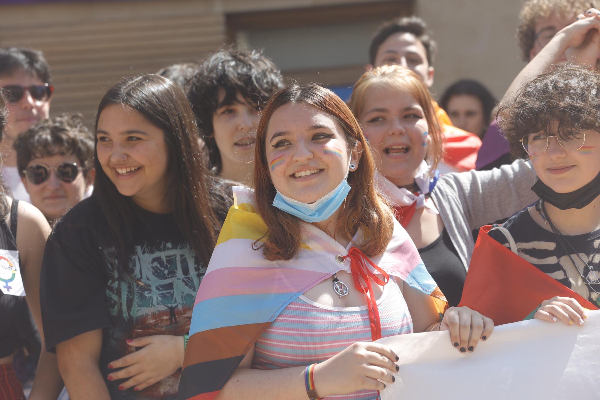 En imágenes: Así se vivió el Día del Orgullo en Oviedo