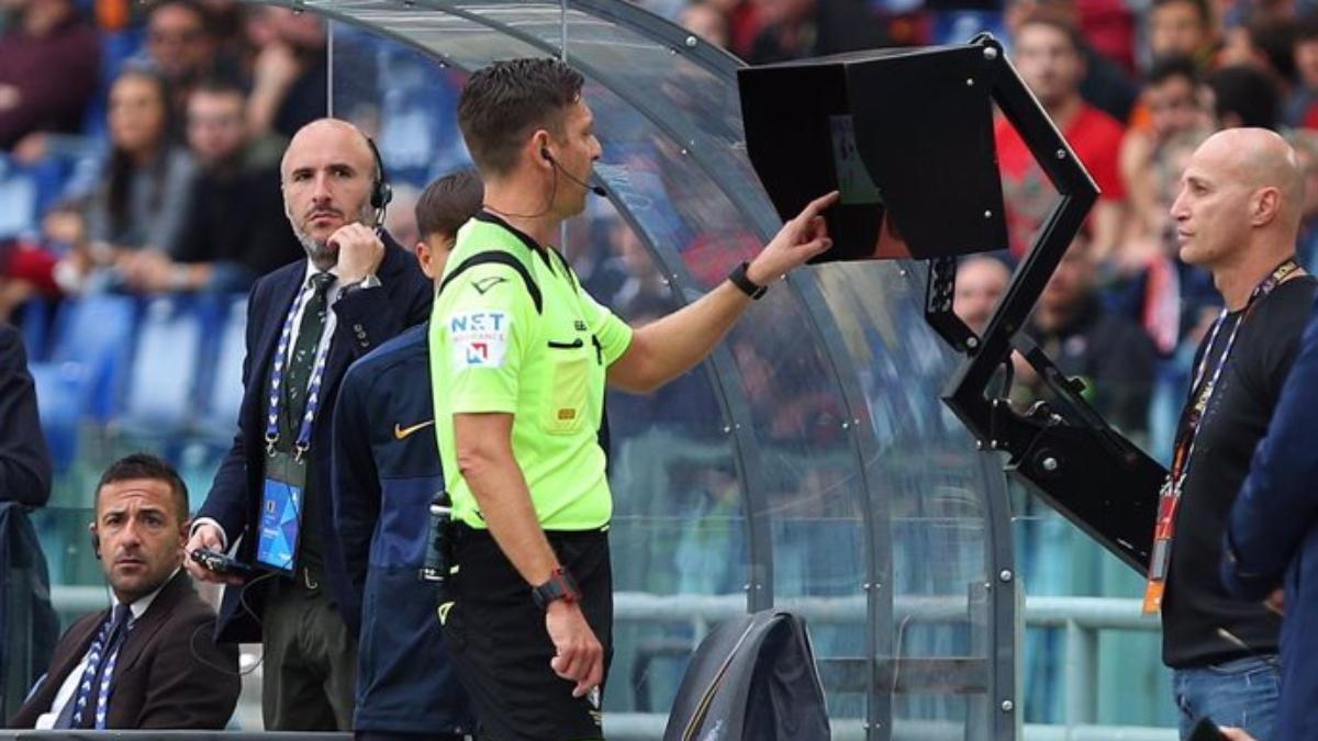 La Serie A propone que los equipos puedan solicitar el VAR en acciones