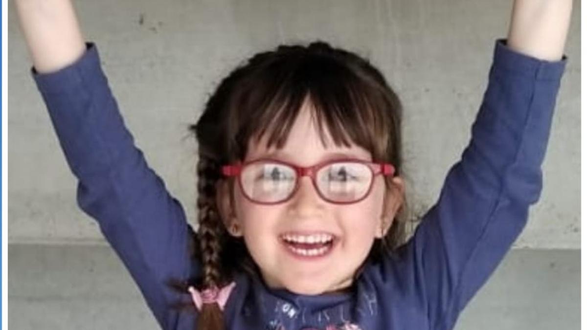 Vera, en una de las fotos publicadas por sus padres a través de sus redes sociales