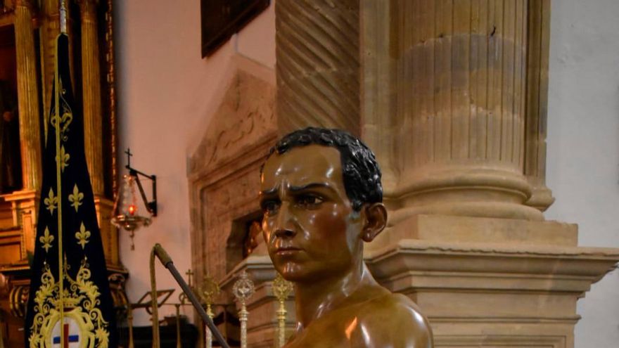 Bendecidas dos nuevas figuras para el paso de misterio de la Hermandad del Cautivo de Cazalla de la Sierra