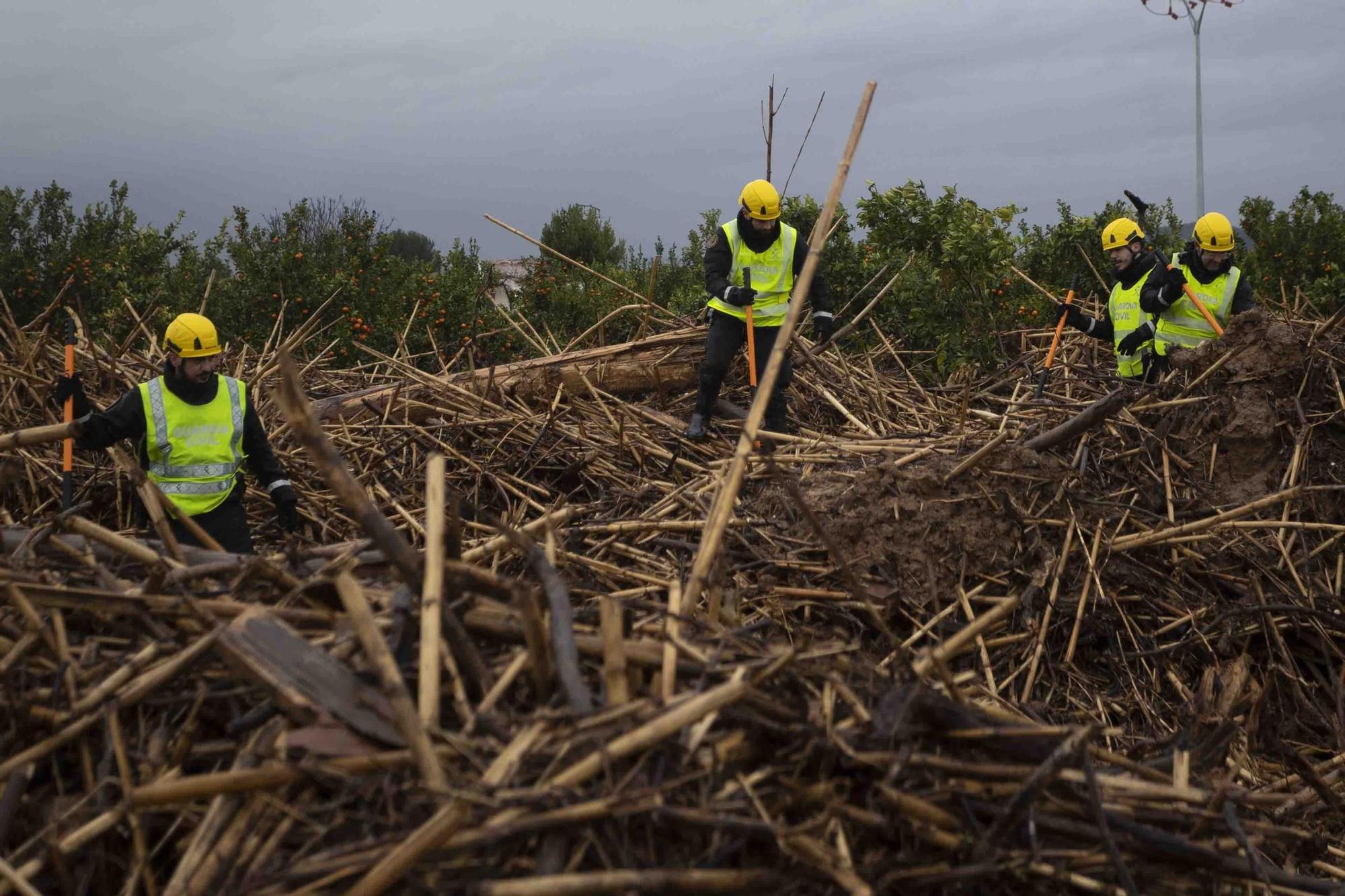 La UME continua la busqueda de desaparecidos