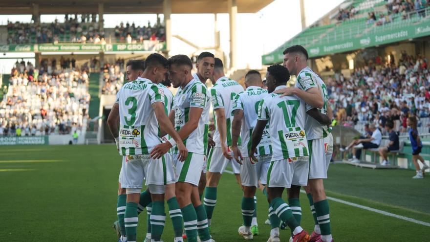 Córdoba CF-Sanluqueño: el partido en imágenes