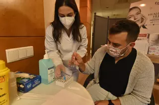 Los tests rápidos en farmacias decaen en Castellón por el retroceso de la sexta ola