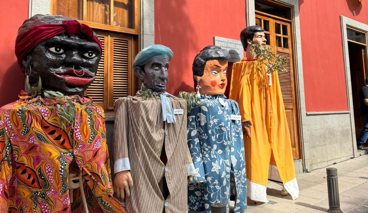 Papahuevos del Museo de la Rama de Agaete en el Encuentro Escolar Canario.