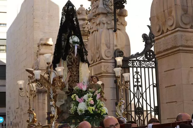 Galería de imágenes: Misa y procesión del Encuentro en Vila-real