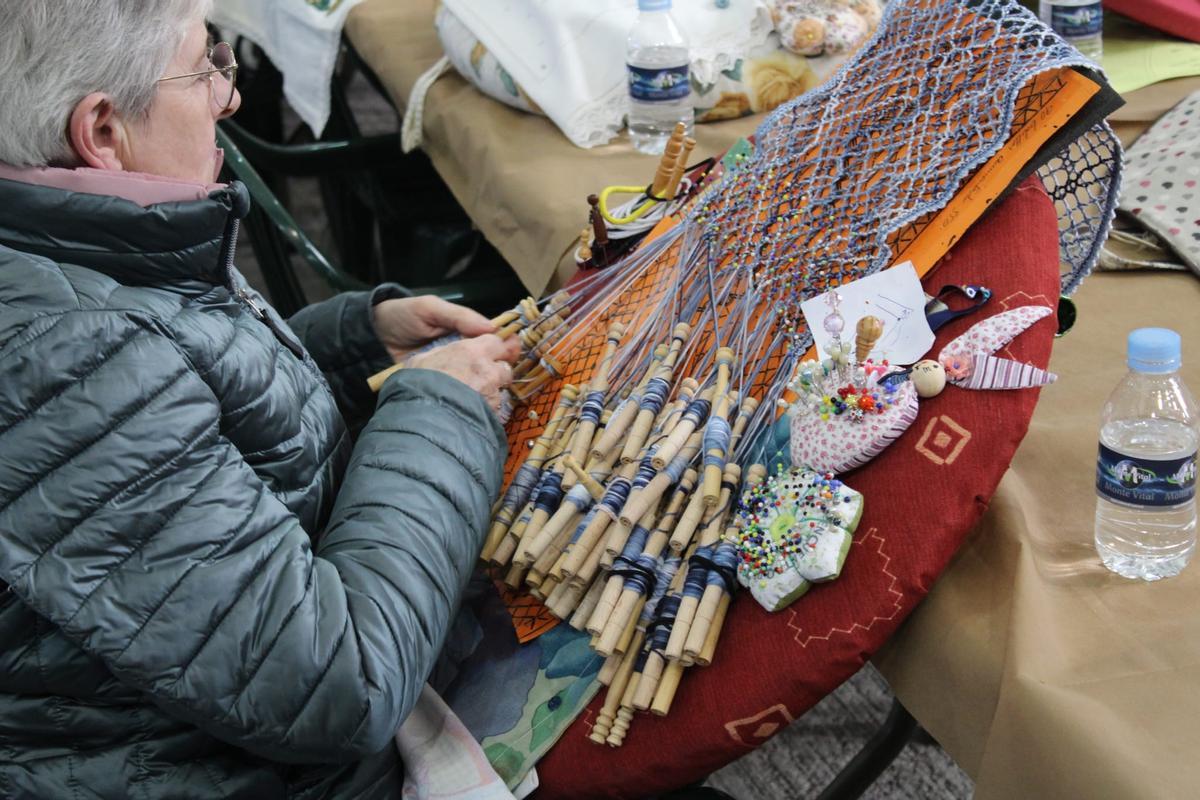 Así es el gran Encuentro de Encaje de Bolillos de Mieres