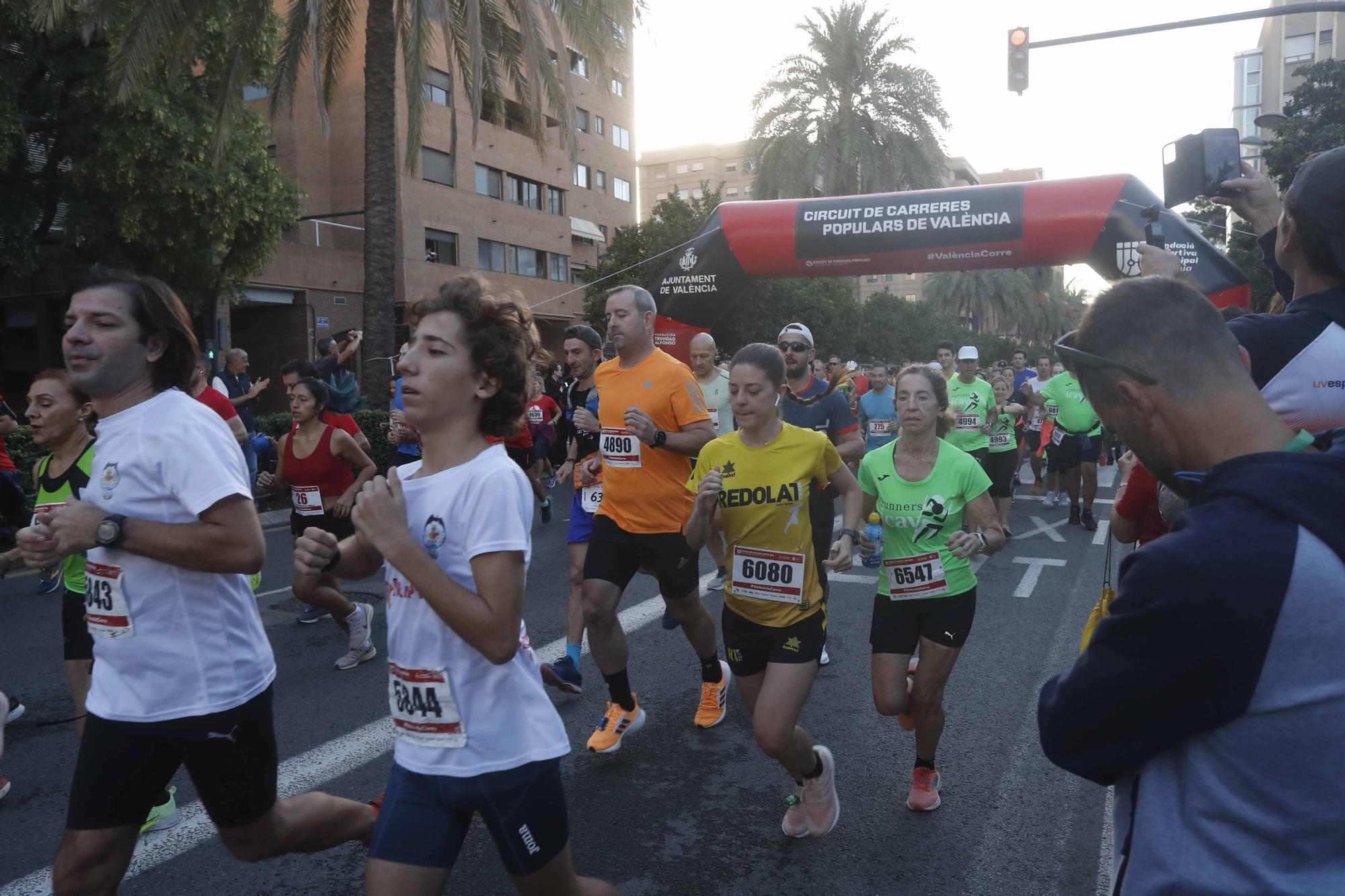 ¡Búscate en la X Carrera de la Universitat de València!