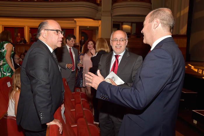 Acto institucional del Día de Canarias. Entrega ...