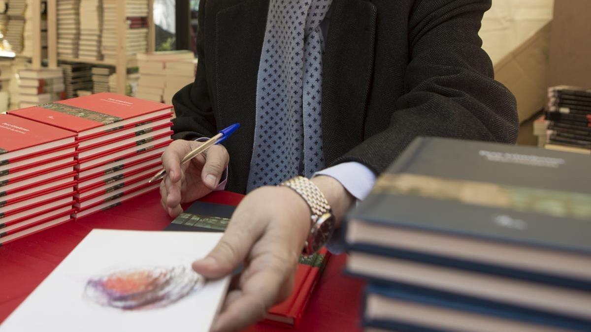 Firma de libros en Sant Jordi