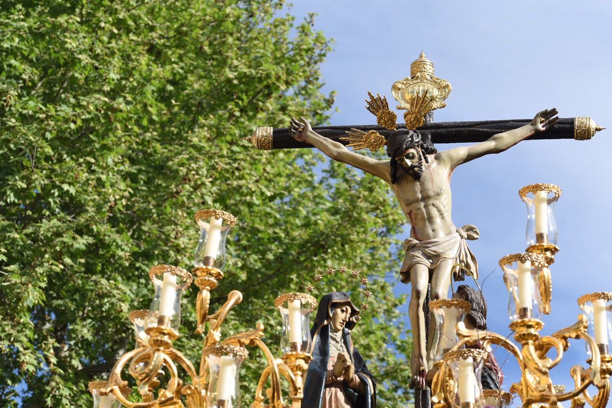 La hermandad del Amor, en imágenes