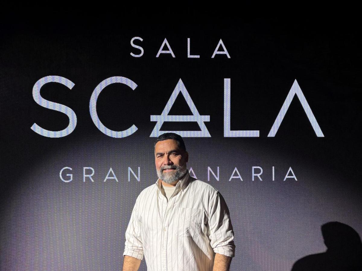 Israel Reyes, director del espectáculo 'NOMAD' en la Sala Scala.