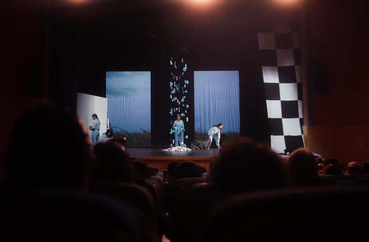 ‘Alice Wants To’ en el Principal. | FDV