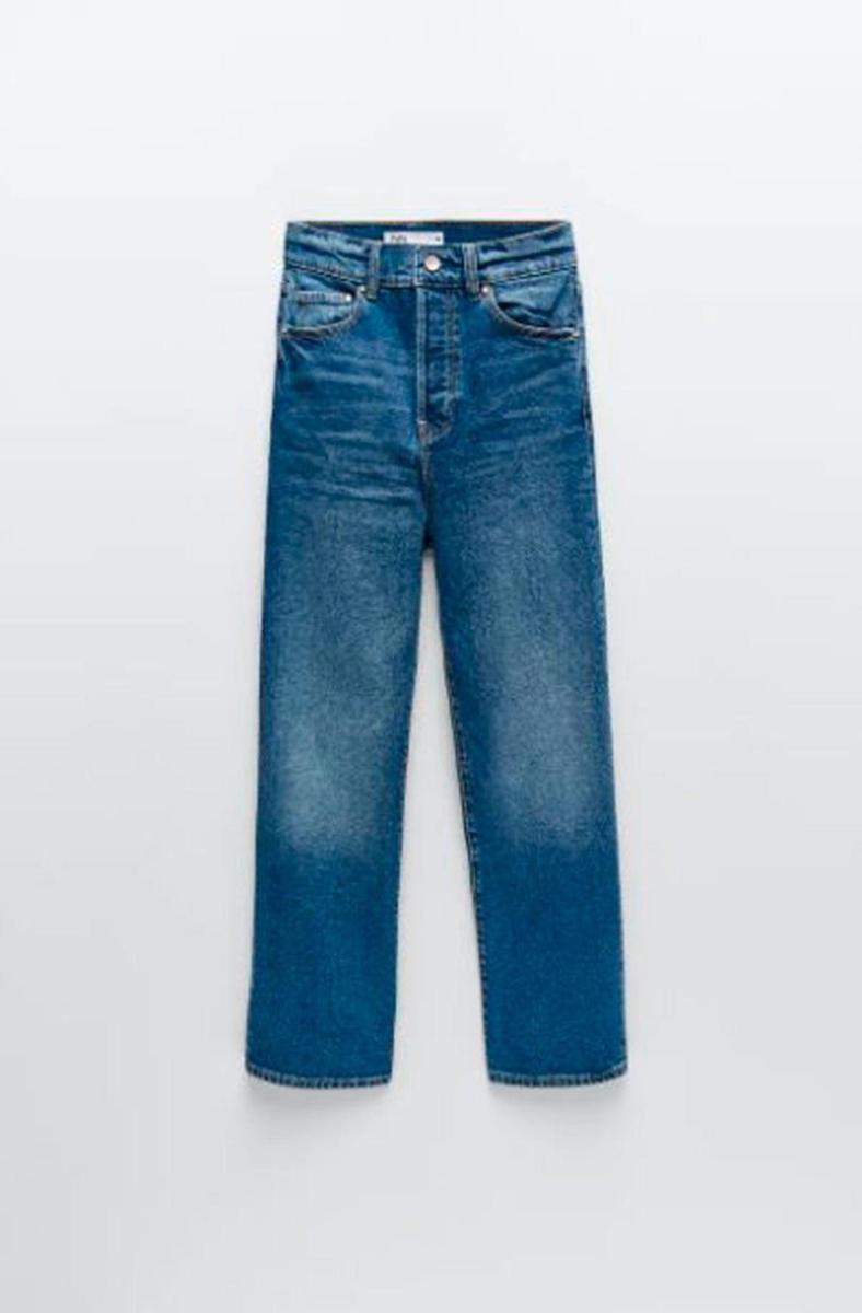 Jeans vintage de Zara (precio: 15,99 euros)