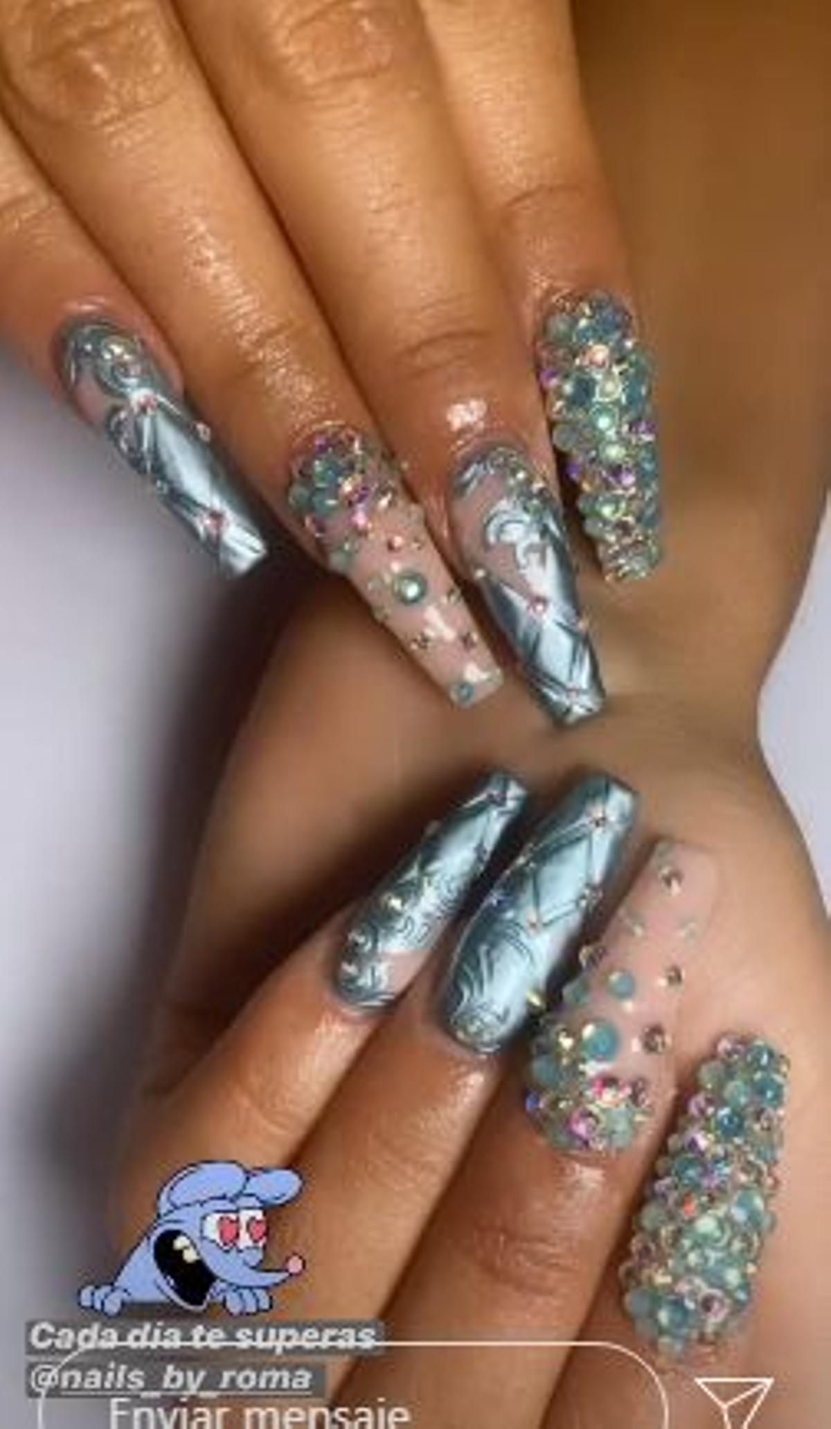 Las uñas con piedras de Sofía Suescun