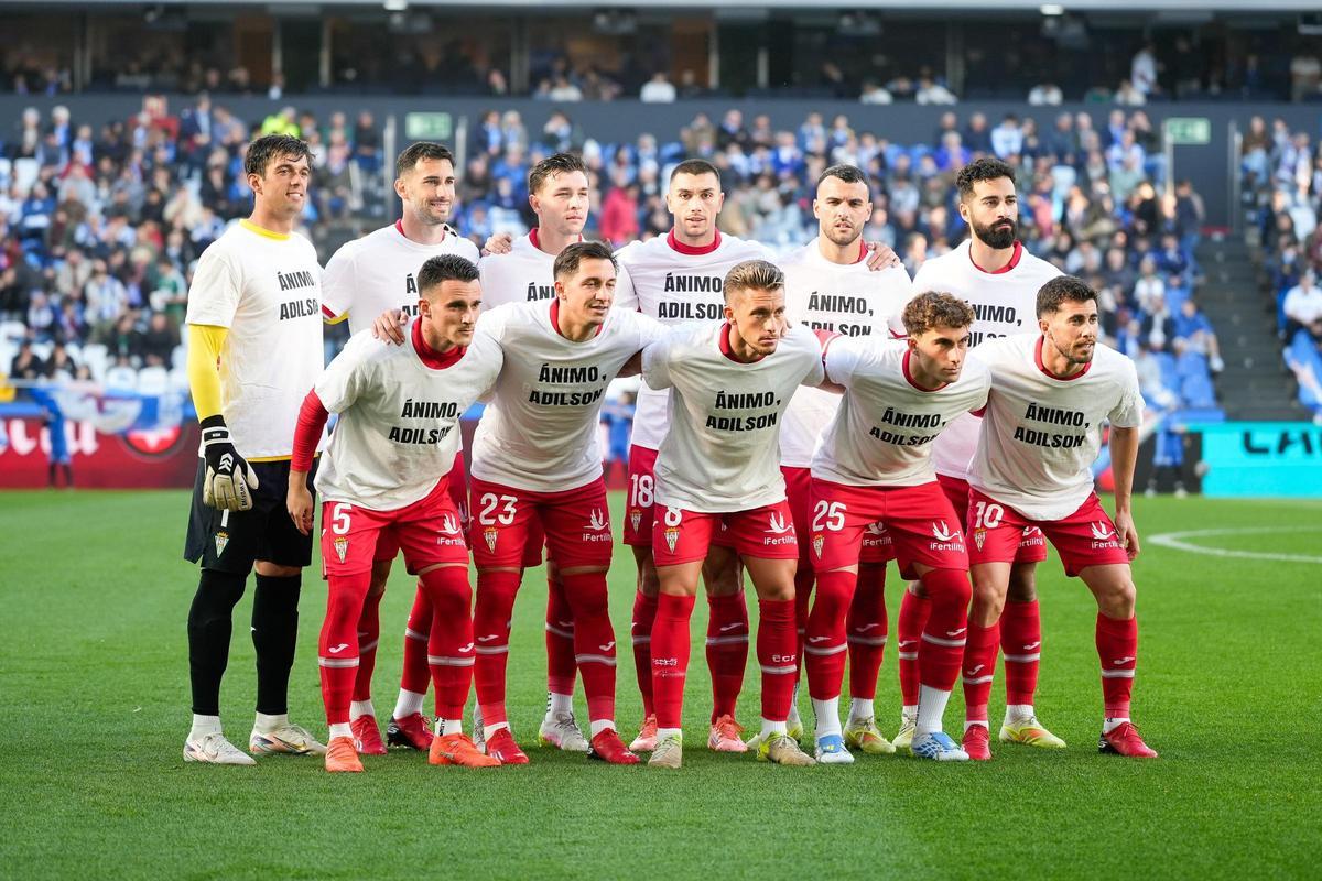Equipo titular del Córdoba CF que salió derrotado de Riazor, ante el Deportivo de La Coruña, este martes.