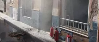 Un herido en Novelda al incendiarse su vivienda