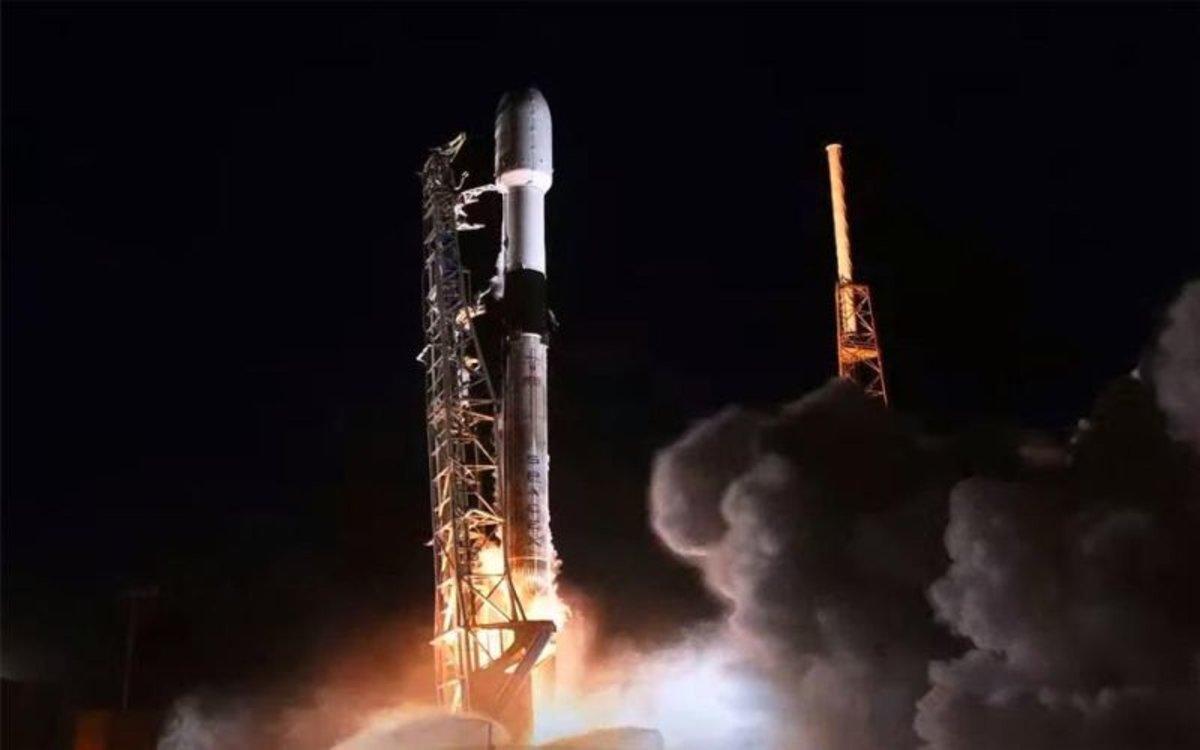 spacex-satelite