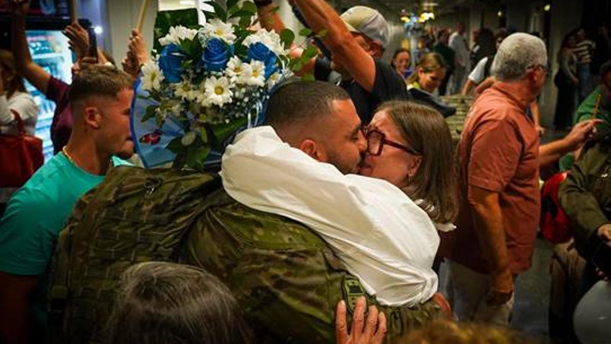 Llegada a Gando de la Brigada Líbano.