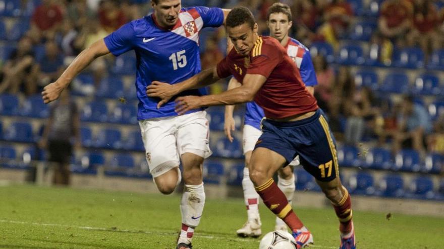 Rodrigo, con la sub&#039;21 en el Rico Pérez.