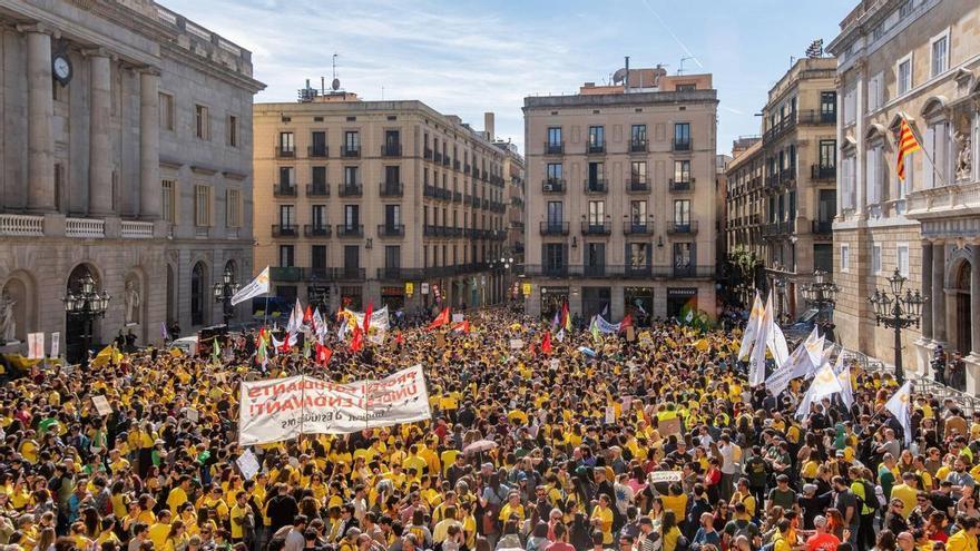 Manifestación docente en Barcelona: imágenes de la movilización