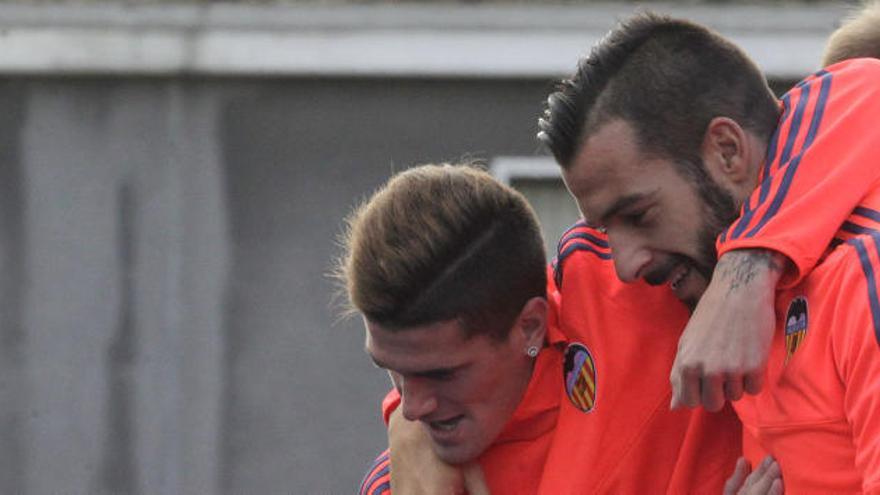 Negredo, ofrecido al Sevilla