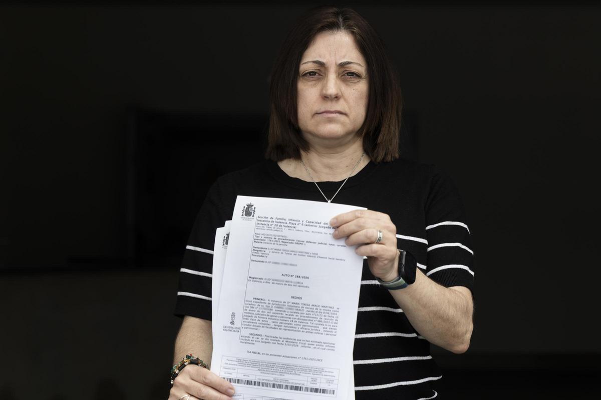 Mare d’un jove amb autisme: "M’agredeix, la conselleria no l’ingressa en cap residència i temo per la meva vida"