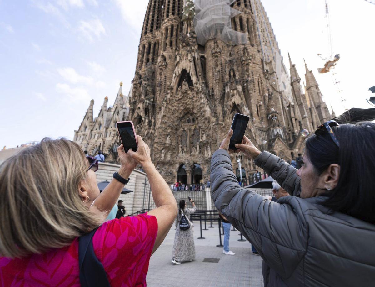 Els hotelers espanyols auguren que la guerra no afectarà el turisme