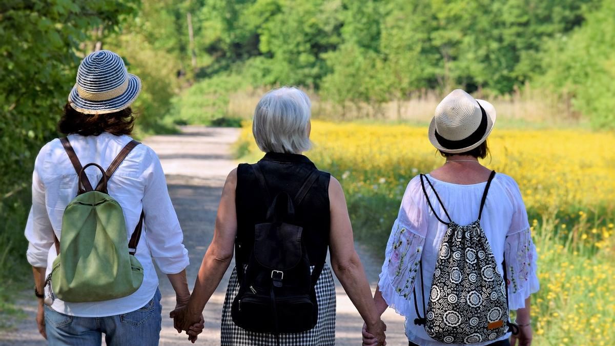 Tan sólo el 20-25% de los cambios fisiólogicos que se pueden experimentar en la menopausia afectan a la calidad de vida de las mujeres, según 'Señoras. Una guía integral de la salud en la menopausia' publicado por Arpa Práctica