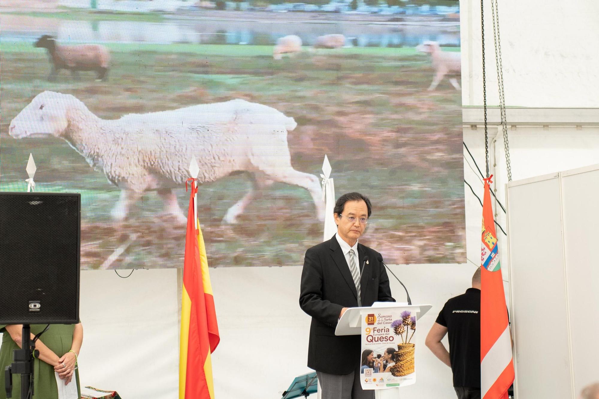 Así ha sido el acto inaugural de la Feria del Queso de Casar de Cáceres