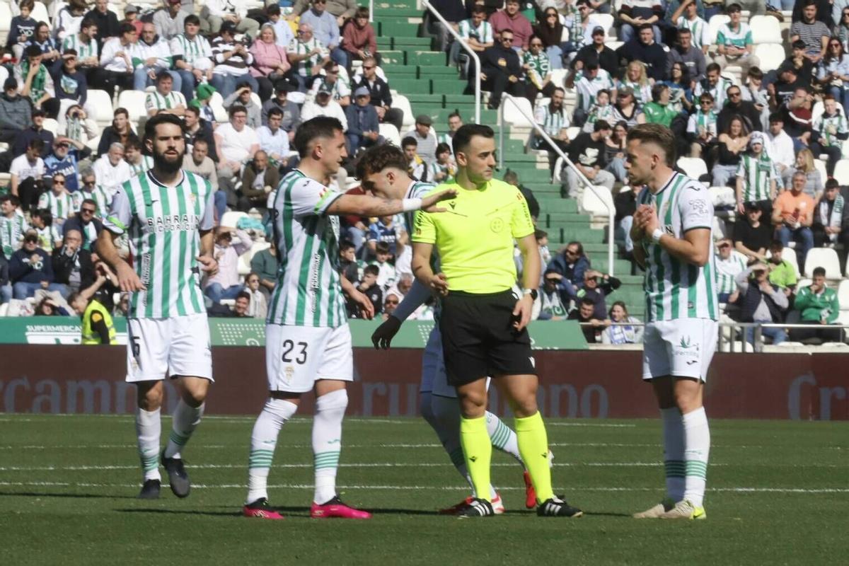 Córdoba&amp;amp;#xD;Fútbol liga Córdoba CCF CF Leganes&amp;amp;#xD;Árbitro Morilla Turrión