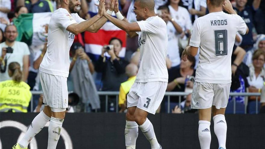 Benzema y Keylor Navas frenan la grandeza del Granada (1-0)