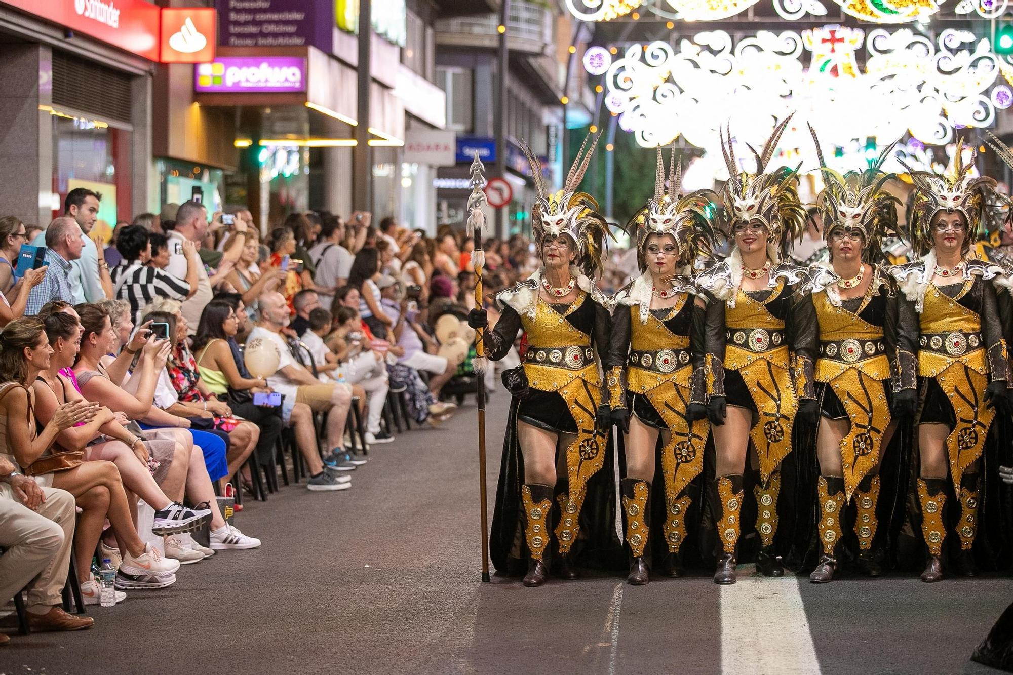 Las mejores fotos del Gran Desfile de Moros y Cristianos en Murcia