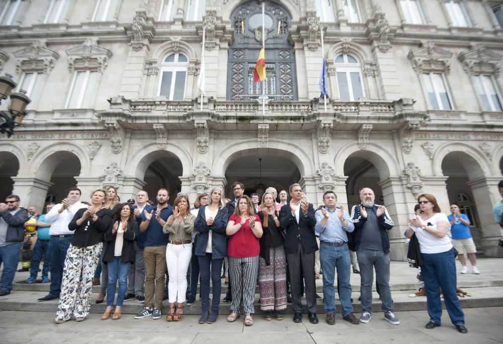 A Coruña condena los dos atentados en Cataluña