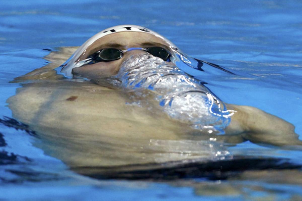 El francès Jeremy Stravius competeix durant la semifinal dels Mundials de Natació a Xanghai, Xina.
