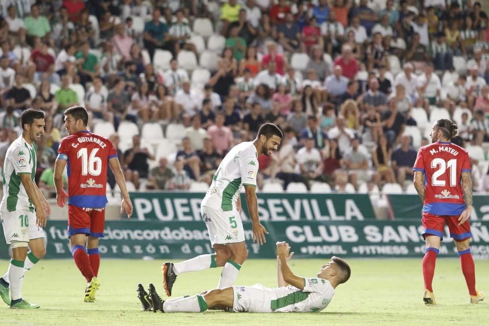 El Córdoba CF salva su primer punto ante el Numancia