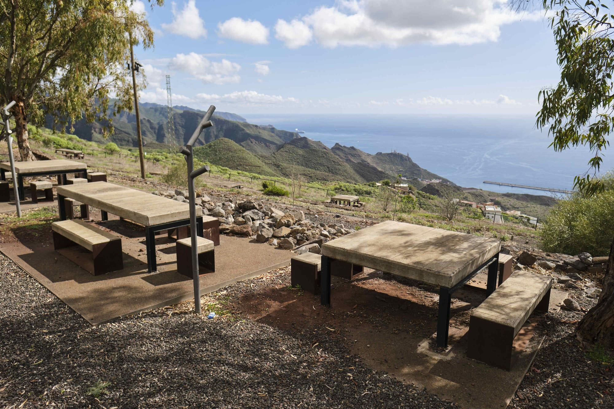 Visita Parque Mesas, inicio obra de la zona de las chuletadas.