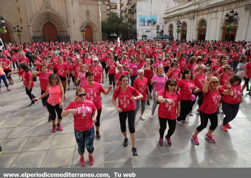 Marcha contra el cáncer de mama en Castellón