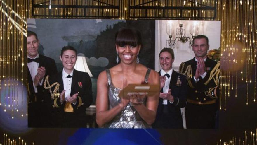 Michelle Obama anuncia el Oscar a la mejor película.