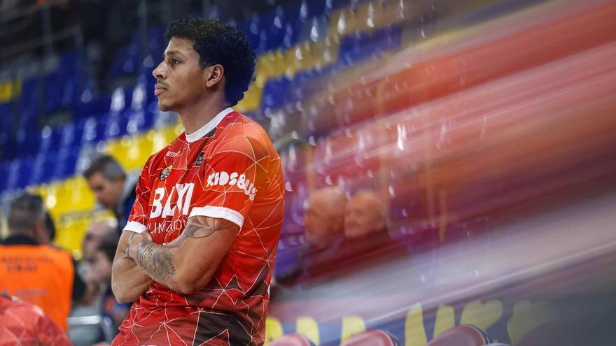 Un problema burocràtic evitarà que Eli Brooks, del Baxi Manresa, jugui aquesta finestra FIBA amb Irlanda