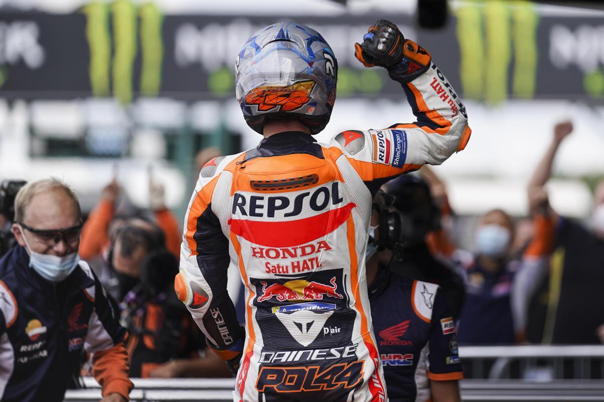 Pol Espargaró i la seva Honda ressusciten a Anglaterra