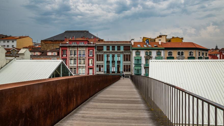 La importancia de un asesoramiento personalizado al comprar o vender una vivienda en Avilés