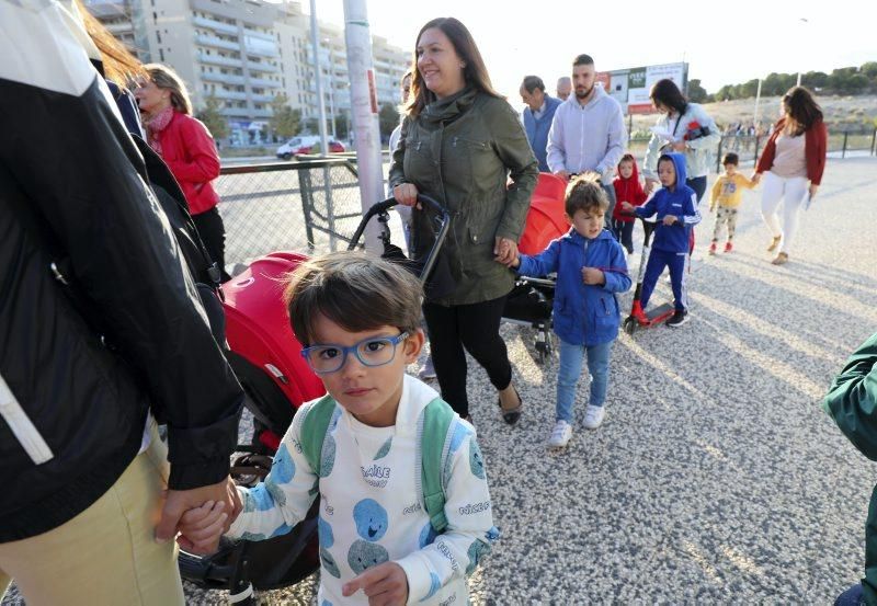 Primer día de clase en el nuevo colegio Parque Venecia