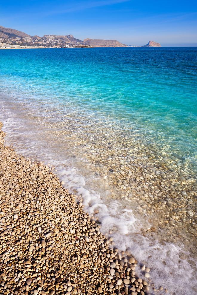 Playa de cantos del Albir.