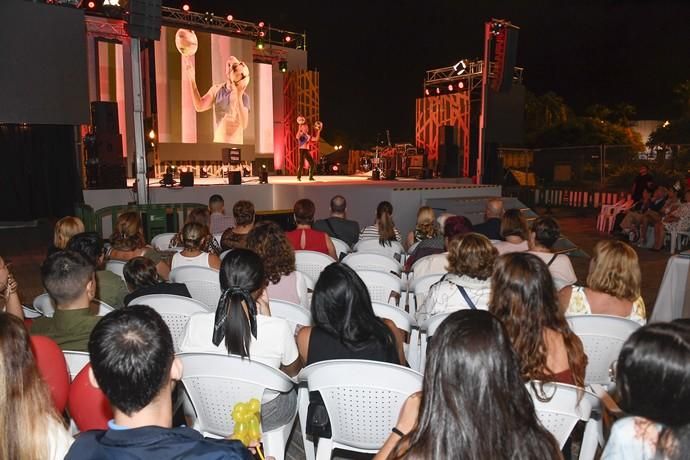 04-10-19 LAS PALMAS DE GRAN CANARIA. PARQUE TRASERA IGLESIA DE LA LUZ. LAS PALMAS DE GRAN CANARIA. Eleccion de la Reina de las Fiestas de La Luz. Fotos: Juan Castro.  | 04/10/2019 | Fotógrafo: Juan Carlos Castro