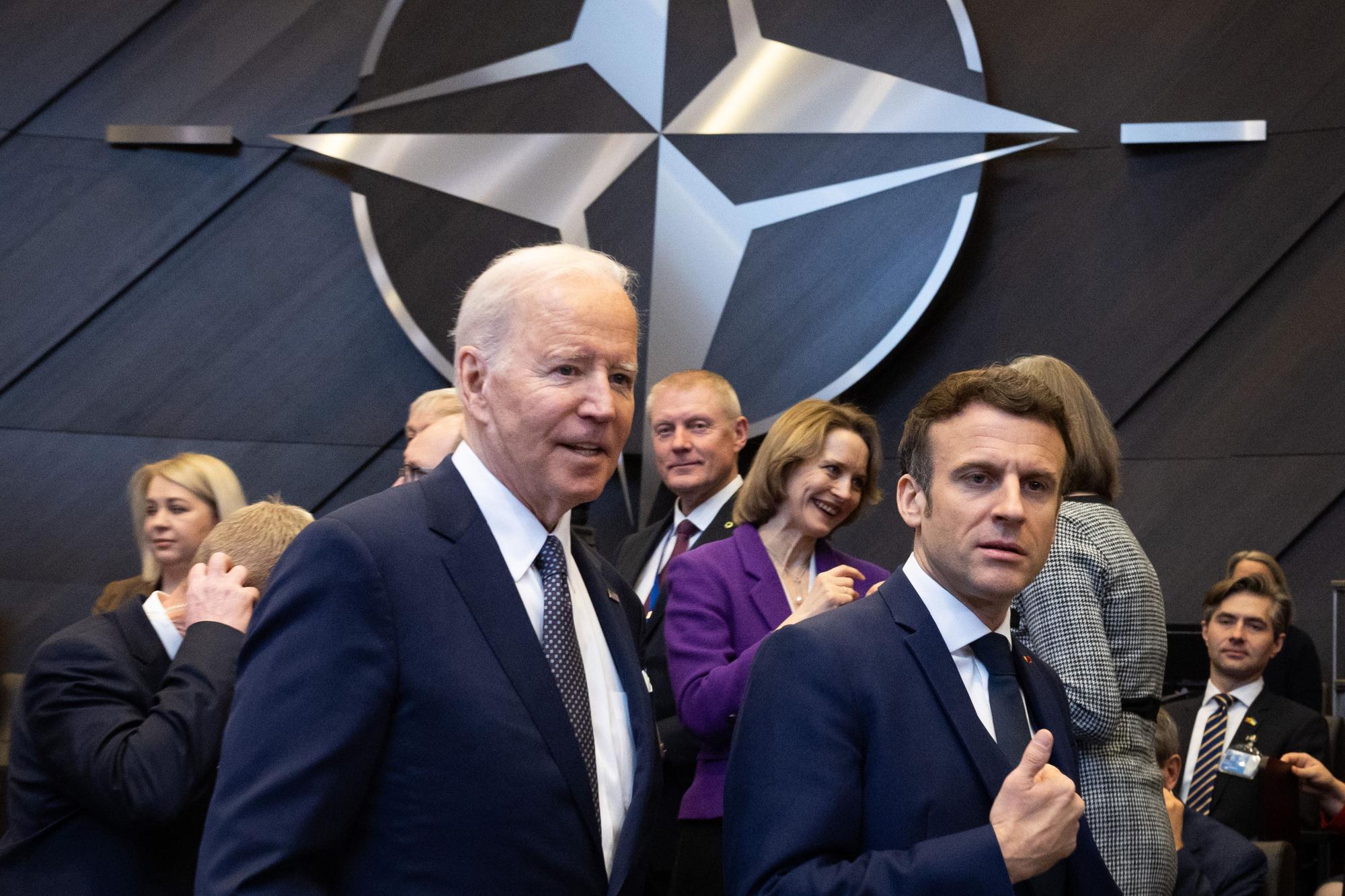 Biden y Macron en la cumbre extraordinaria de