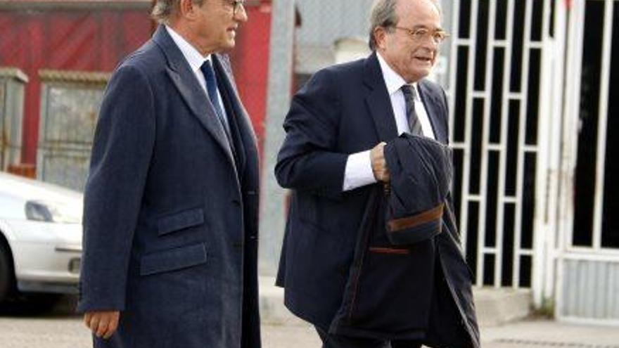 A la dreta, l&#039;empresari igualadí Josep Singla
