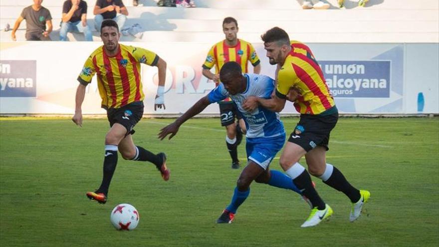 El Castellón incorpora experiencia con el central Eneko Satrústegui