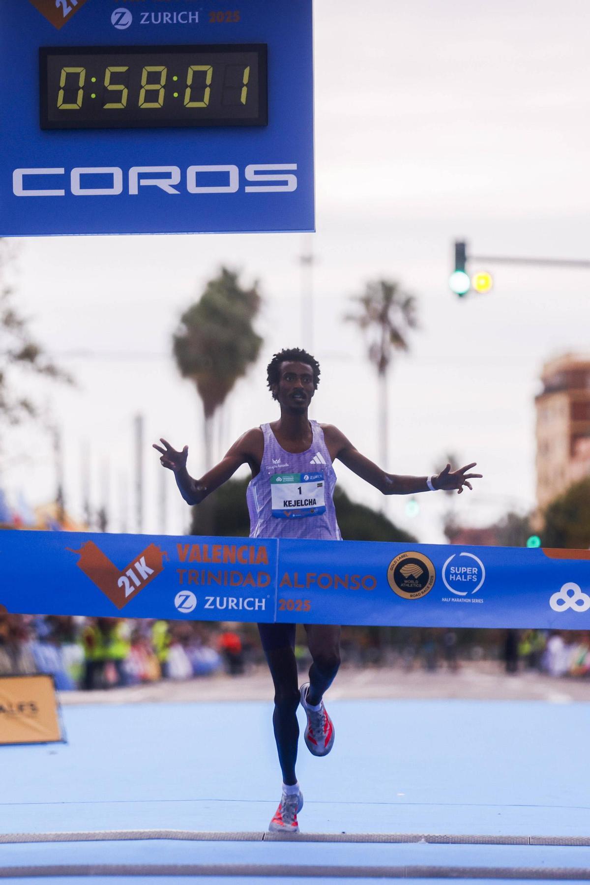 Kejelcha se impuso en el Medio Maratón Valencia 2025