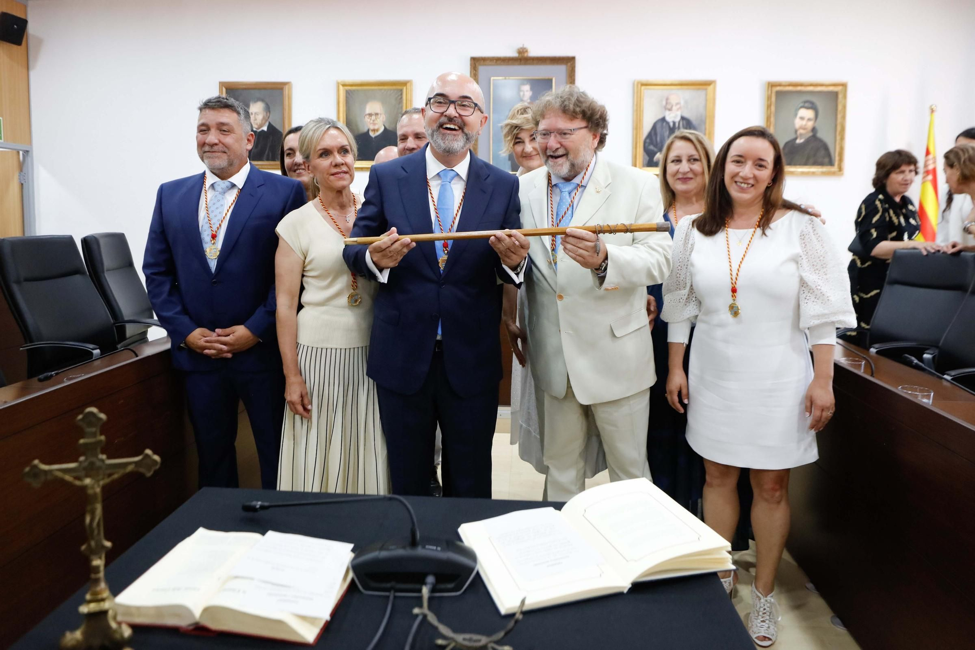 Galería de imágenes de la toma de posesión de Vicent Roig como alcalde de Sant Josep