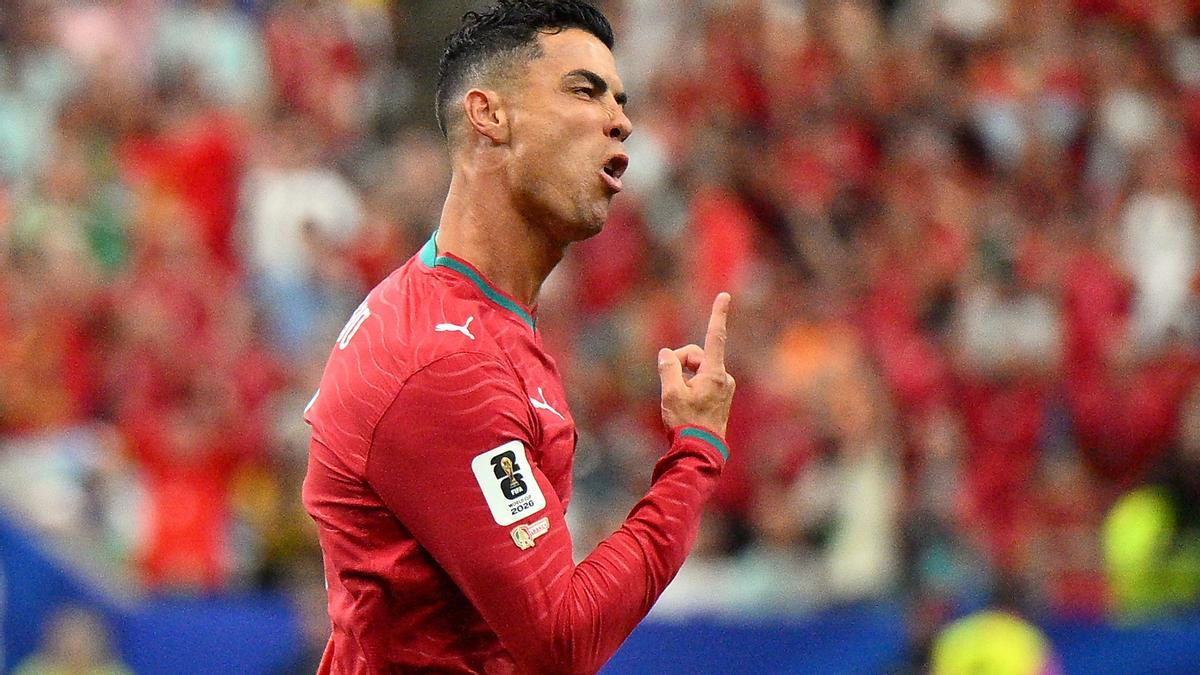 Cristiano Ronaldo celebra el gol con la Selección de Portugal